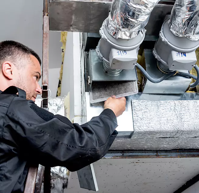 Why Homeowners Businesses Trust Us in Carpentersville, IL?